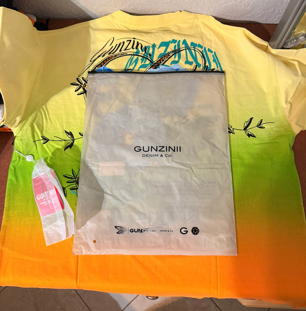 Gunzinii Denim & Co XL Cotton Graphic Tee NWT